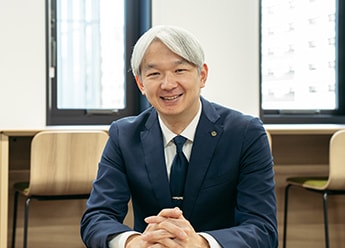 採用担当者より